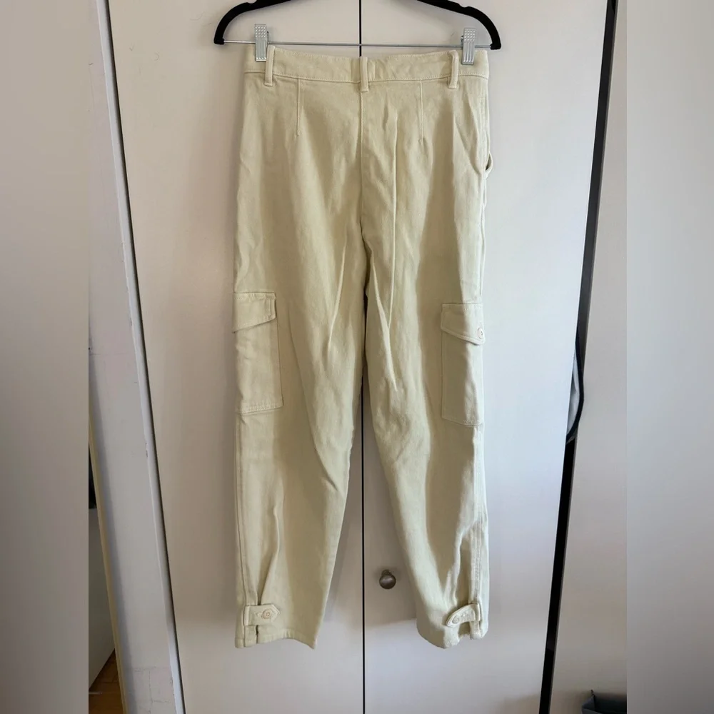Aritzia Wilfred Cargo Pants - Picture 9 of 10
